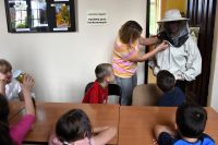Przedszkolaki na zajęciach bibliotecznych w ramach Ogólnopolskiego Tygodnia Czytania Dzieciom.