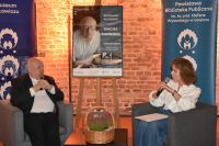 Uczestnicy spotkania z Maciejem Siembiedą