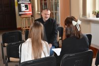 Zdjęcia przedstawiają uczestników Eliminacji Powiatowych 68. Ogólnopolskiego Konkursu Recytatorskiego