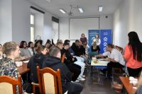 Uczestnicy warsztatów garncarskich