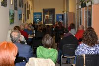 Uczestnicy spotkania autorskiego z Jędrzejem Pasierskim