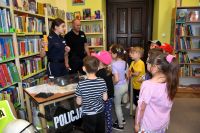 Uczestnicy spotkania Żywa Biblioteka- zawodowcy w bibliotece